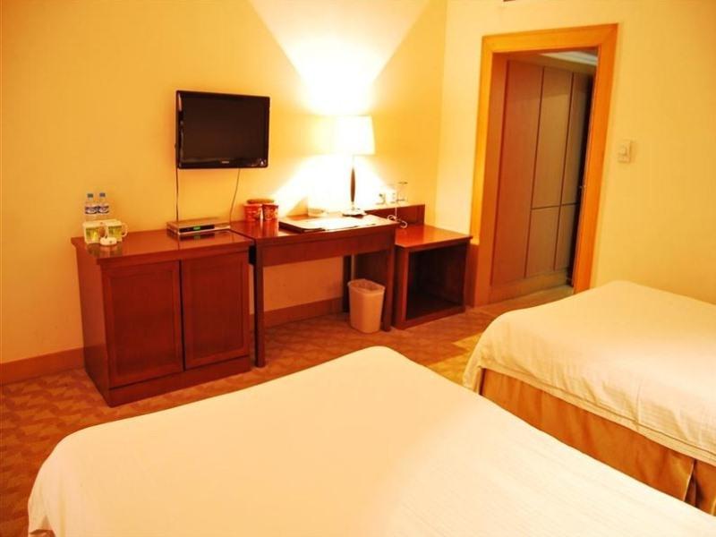 Greentree Inn Liaoning Dalian Wangjia Qiao Business Hotel Экстерьер фото