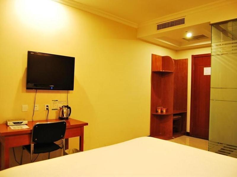 Greentree Inn Liaoning Dalian Wangjia Qiao Business Hotel Экстерьер фото