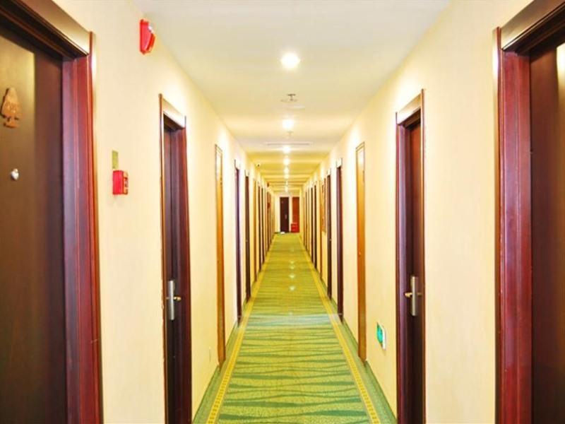 Greentree Inn Liaoning Dalian Wangjia Qiao Business Hotel Экстерьер фото