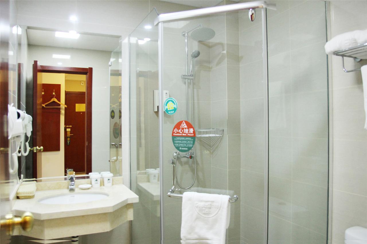 Greentree Inn Liaoning Dalian Wangjia Qiao Business Hotel Экстерьер фото