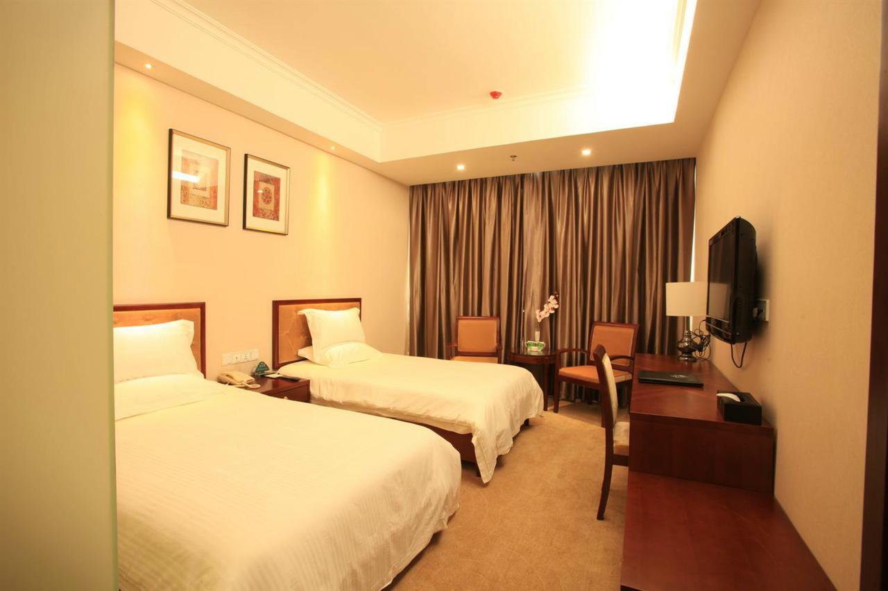 Greentree Inn Liaoning Dalian Wangjia Qiao Business Hotel Экстерьер фото